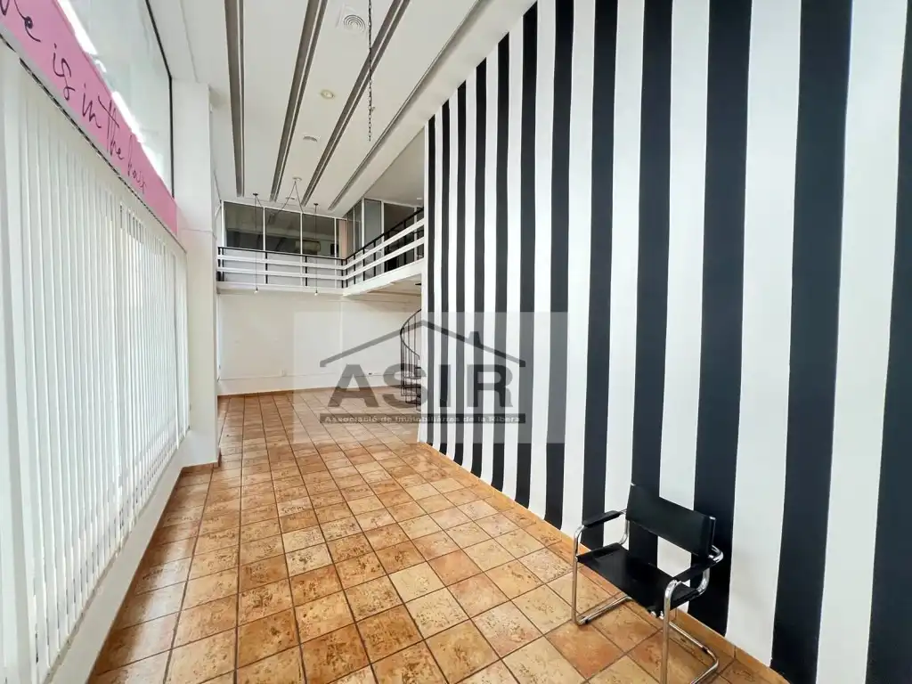 Local en venta en Algemesí con Aire acondicionado