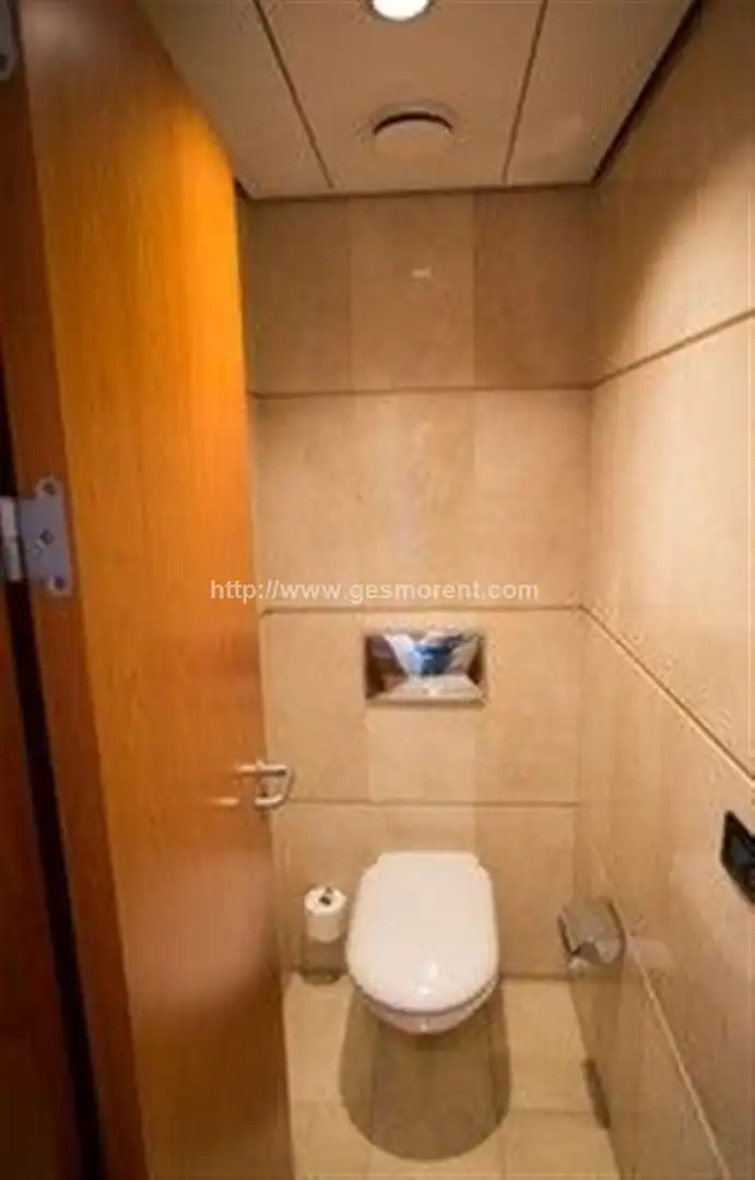 Baño de Oficina de alquiler en  Palma de Mallorca con Calefacción, Terraza y Amueblado