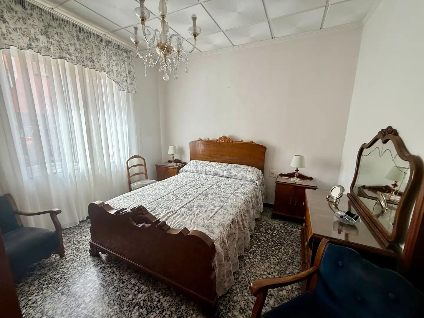 Habitación de Finca rústica en venta en Villena con Aire acondicionado y Trastero