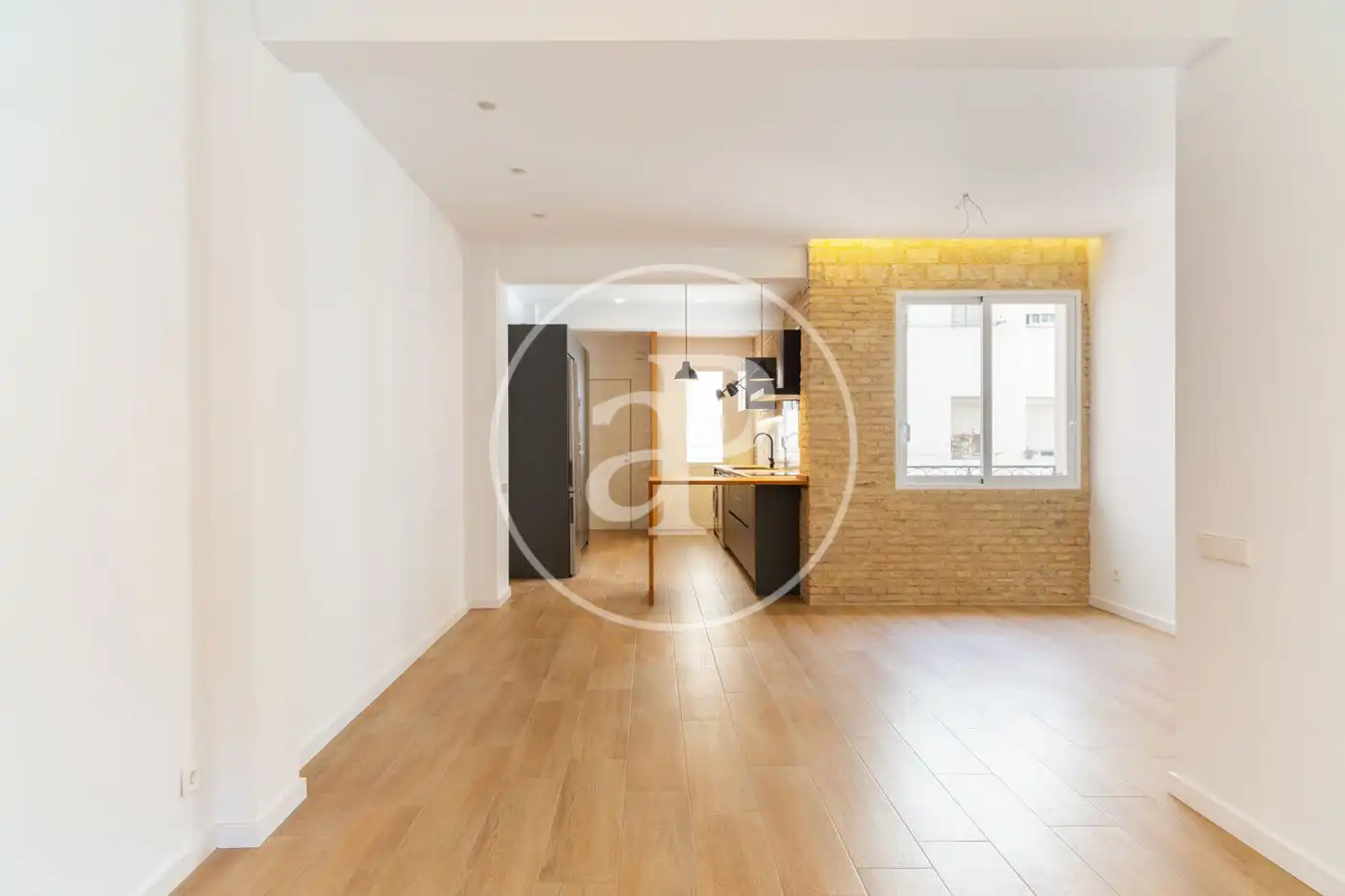 Flat for rent in Carrer lo Rat Penat, Camí Fondo