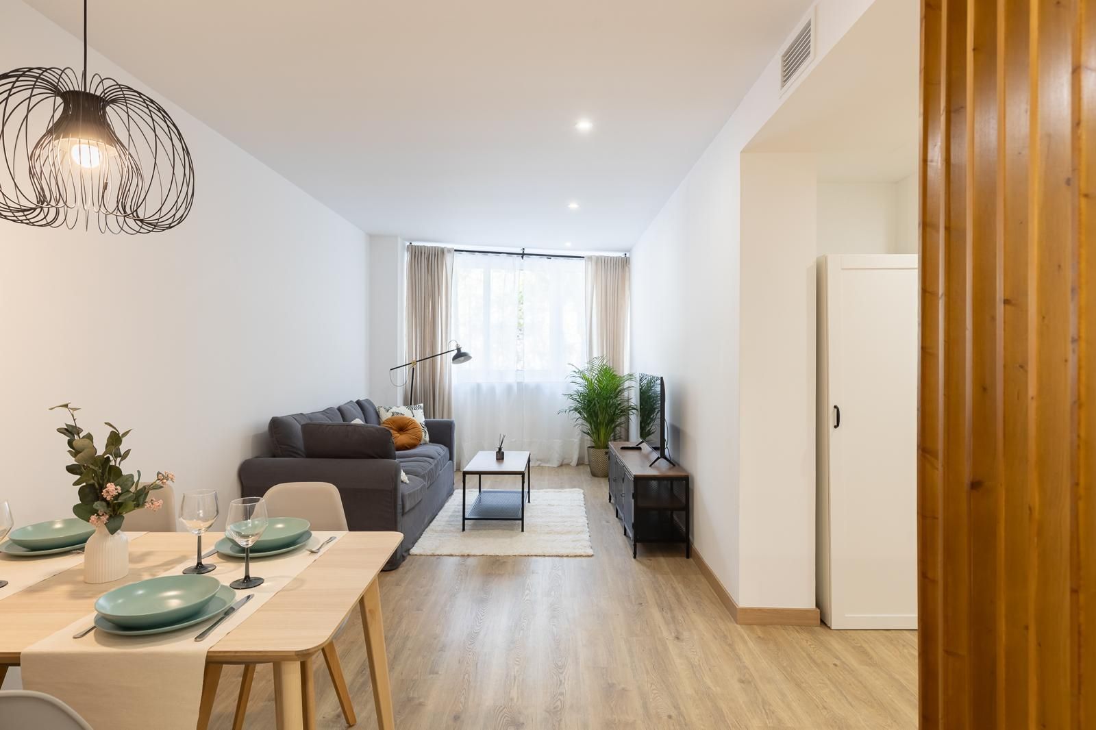 Sala d'estar de Pis en venda en  Barcelona Capital amb Aire condicionat, Calefacció i Moblat