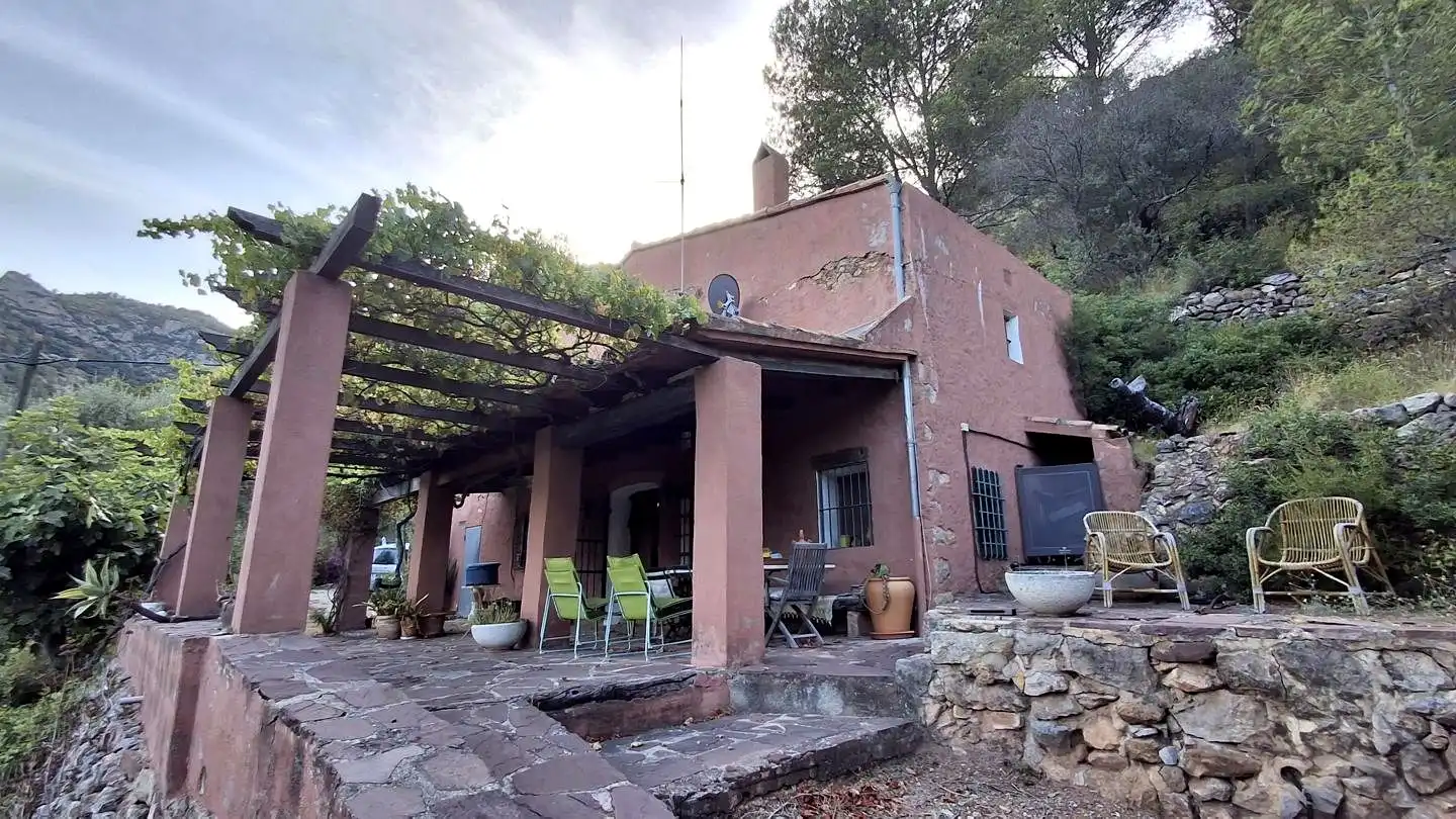 Vista exterior de Finca rústica en venda en Cabanes amb Jardí privat, Terrassa i Piscina