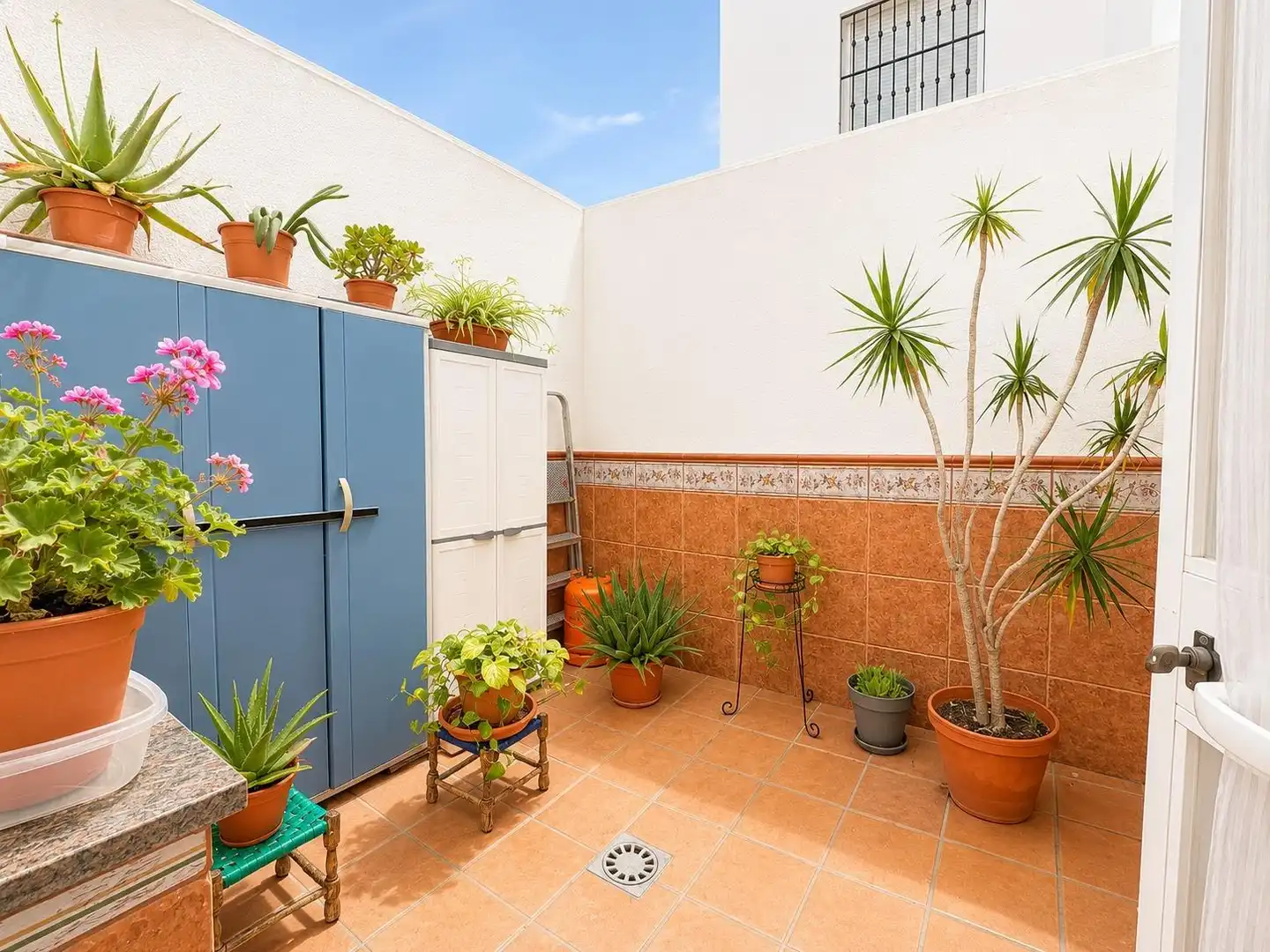 Terraza de Casa adosada en venta en La Línea de la Concepción