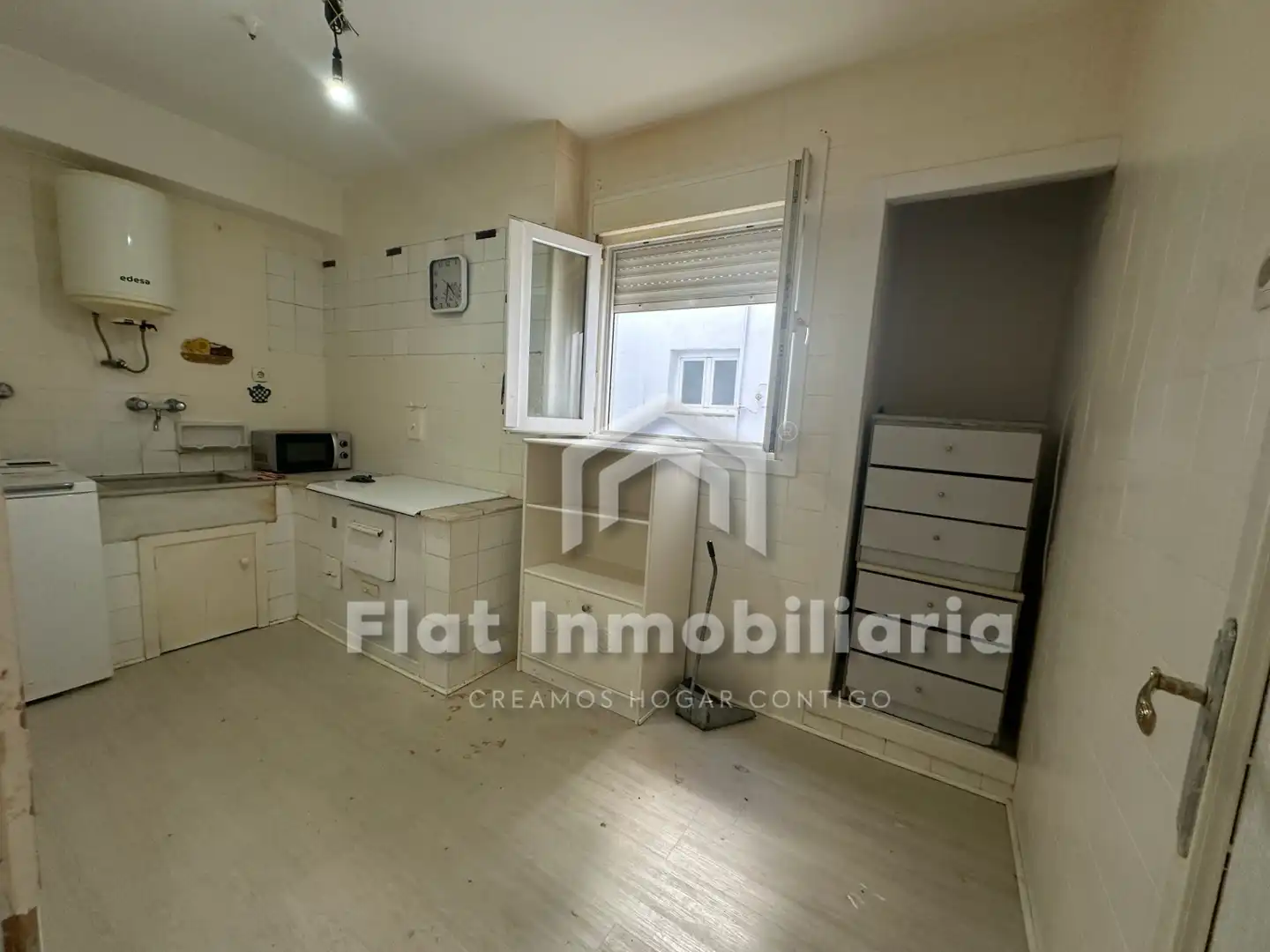 Flat with terrace for sale in Calle de la Ronda 5, imagen 6