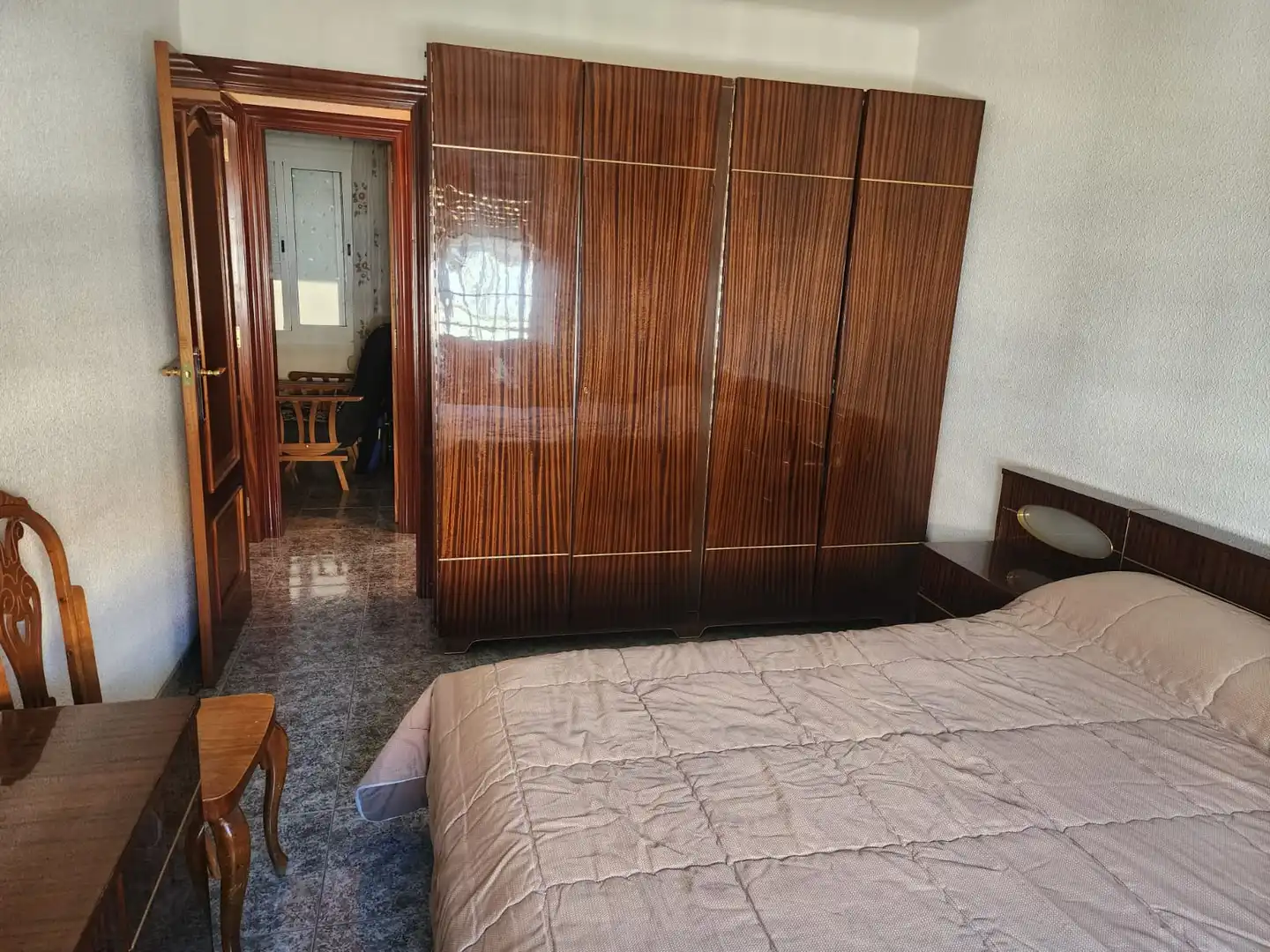 Bedroom of Flat for sale in L'Hospitalet de Llobregat  with Furnished, Oven and Washing machine