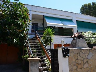 Villa zum Verkauf in C/ Ripolles