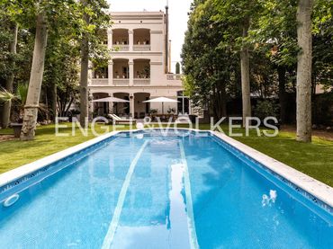 House with pool for sale in Cardedeu