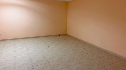 Foto 2 von Fabrikhallen zum Verkauf in Calle Magallanes, Fraternidad, Elda
