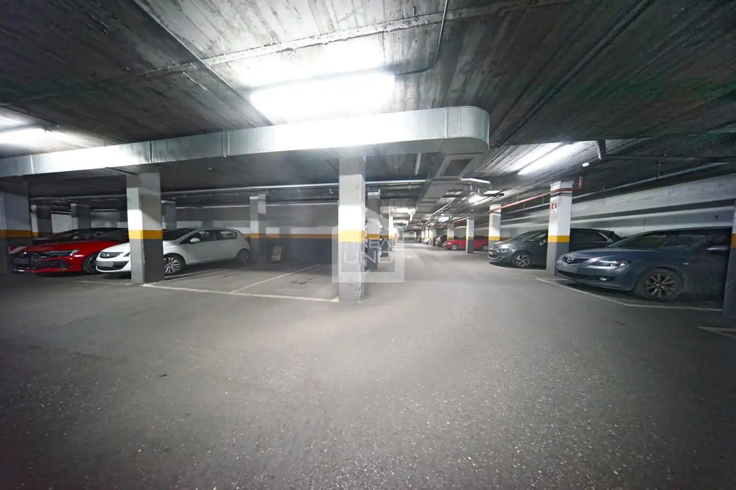 Parkplatz von Wohnung zur Miete in Alcorcón mit Klimaanlage, Heizung und Parkett