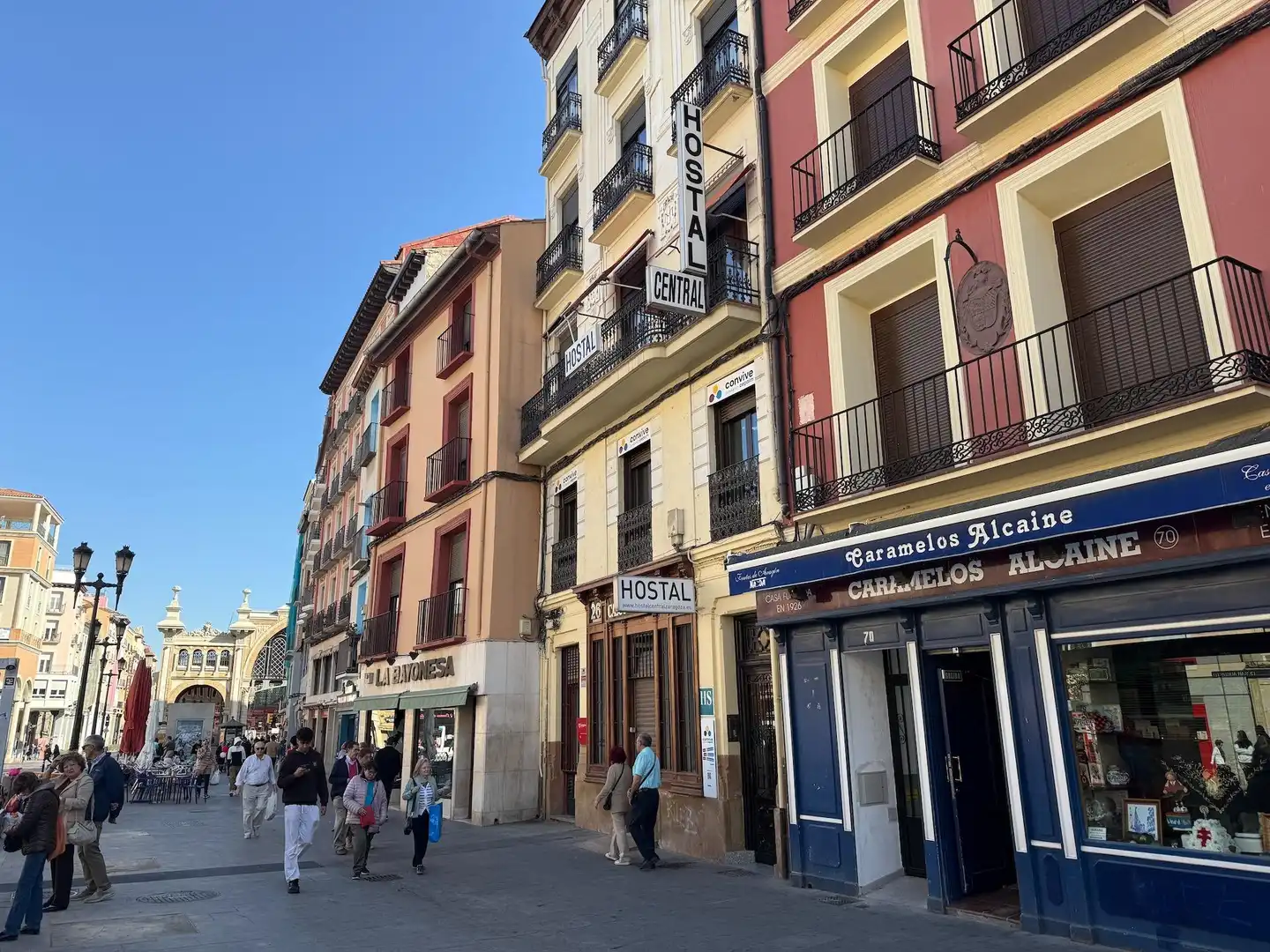 Vista exterior de Ático en venta en Zaragoza con Calefacción, Terraza y Trastero
