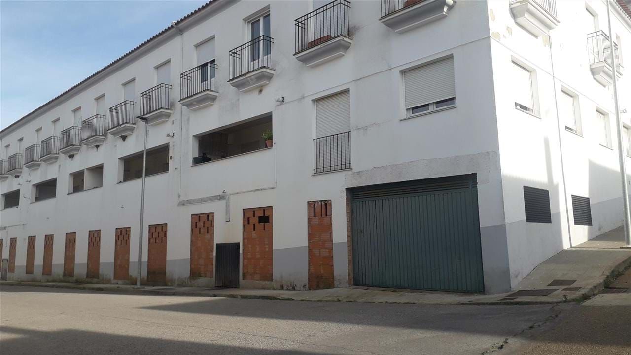 Vista exterior de Garatge en venda en Monesterio
