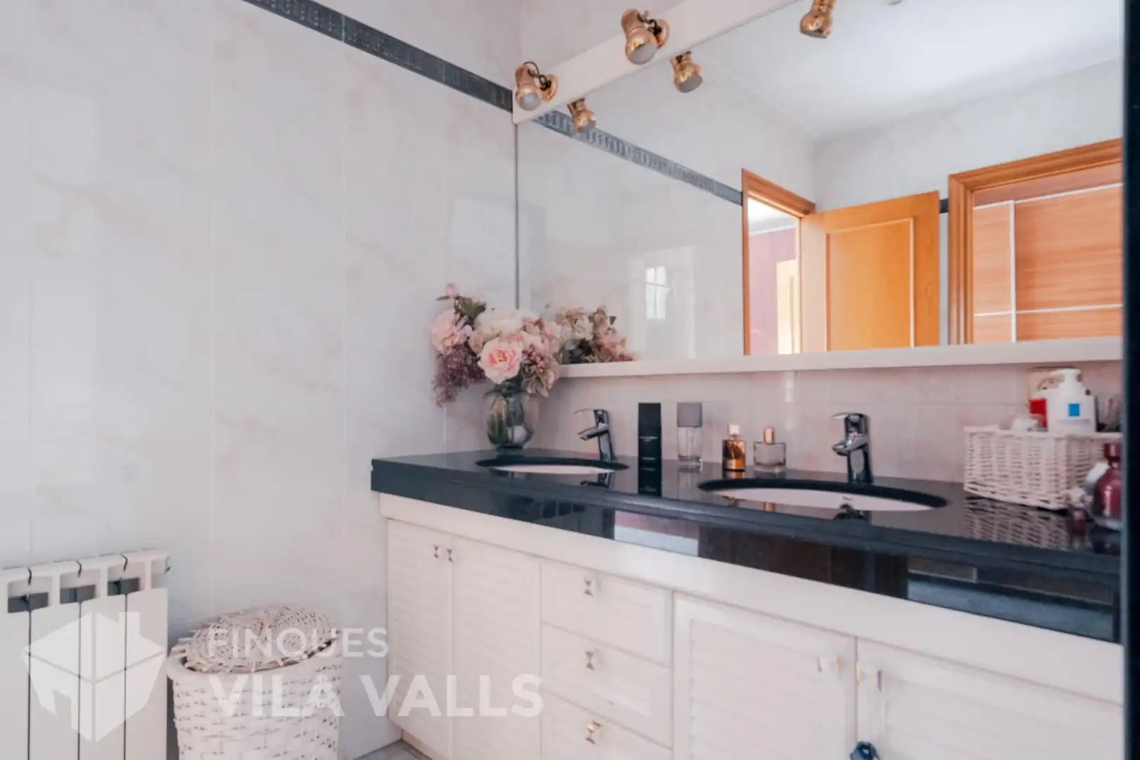 Detached house with garden for sale in Avenida Avinguda Puigdomi, imagen 31