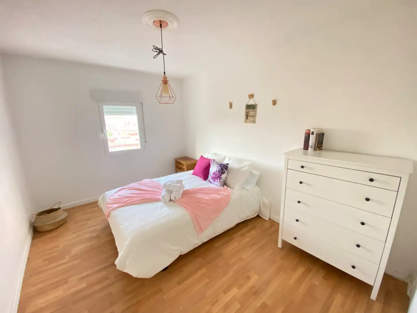Bedroom of Flat for sale in Madrid  with Heating, Terrace and Furnished