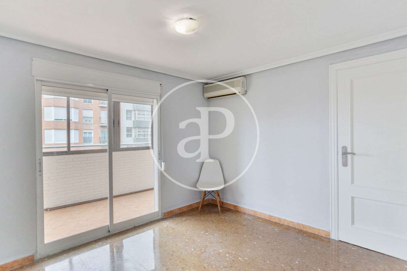 Habitación de Piso en venta en  Valencia Capital con Aire acondicionado, Calefacción y Terraza
