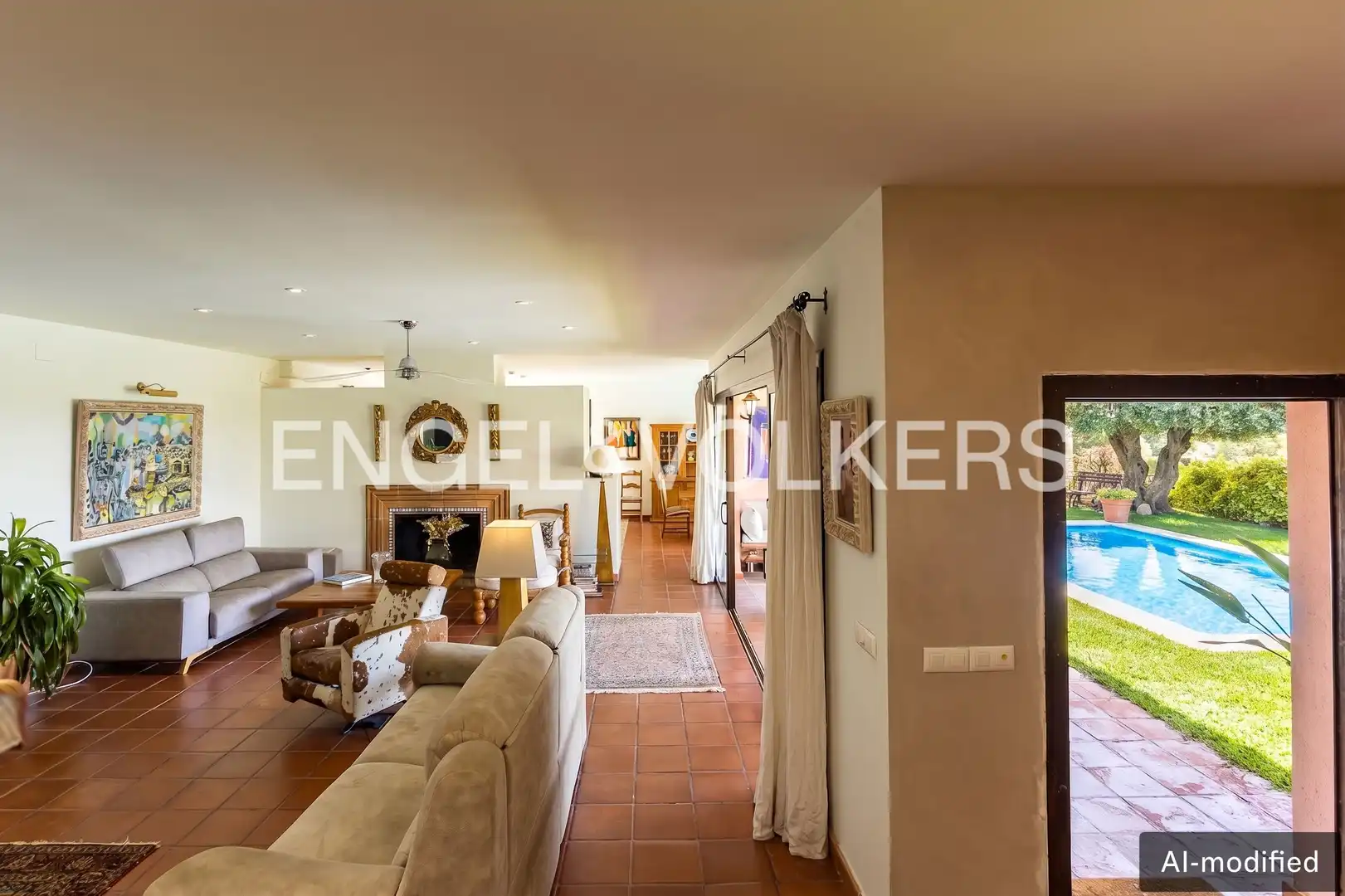 Sala d'estar de Casa o xalet en venda en Sitges amb Aire condicionat, Calefacció i Jardí privat