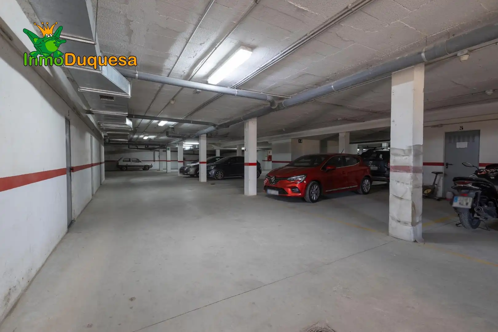 Parkplatz von Wohnung zum Verkauf in Cijuela mit Klimaanlage, Terrasse und Balkon