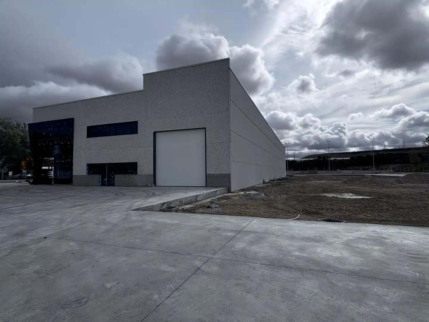 Exterior view of Industrial buildings for rent in Burgos