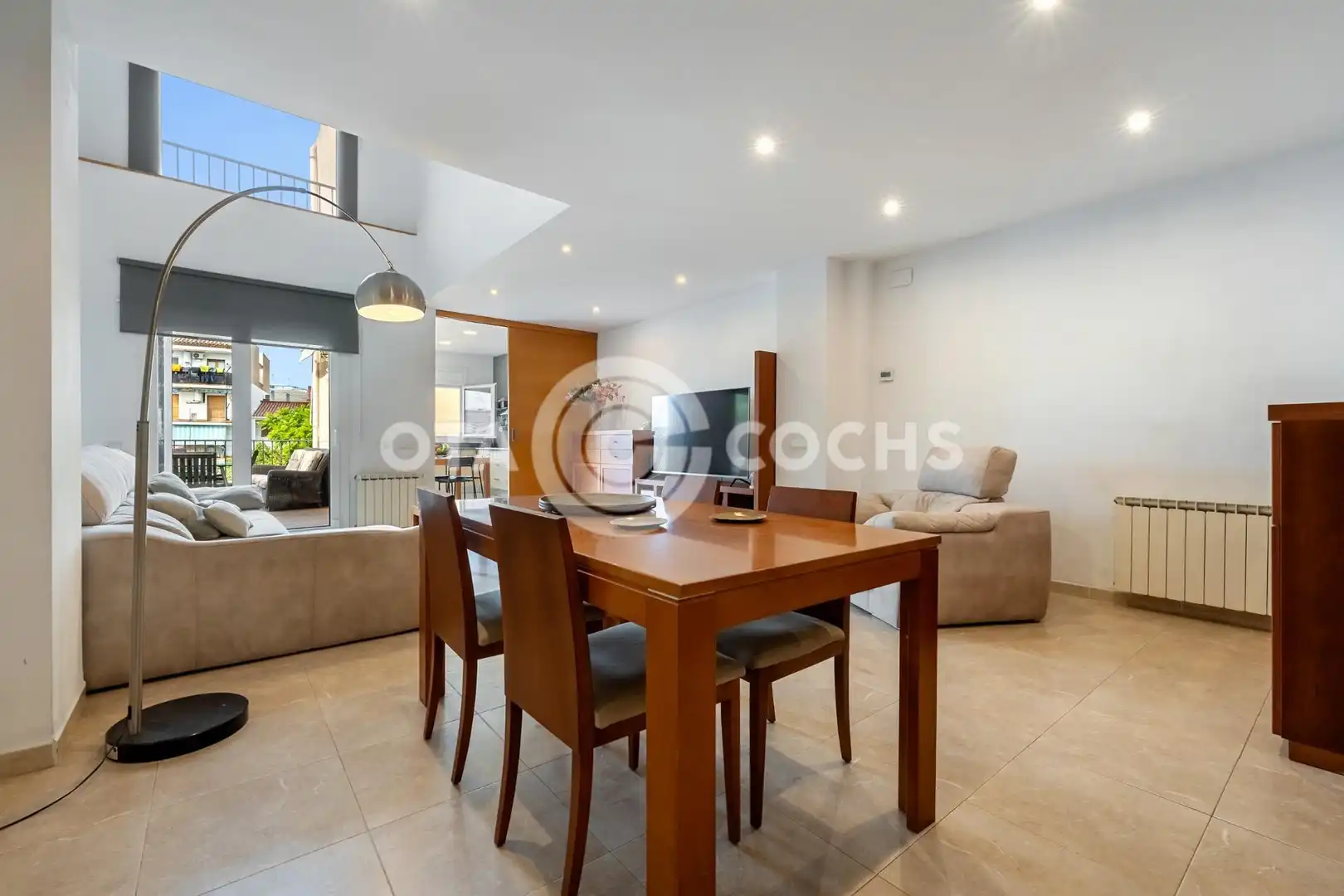 Adosado con terraza en venta en Carrer RAVAL