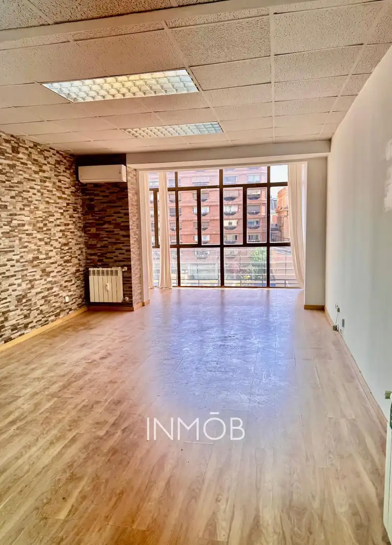 Wohnzimmer von Wohnung zur Miete in Madrid mit Klimaanlage