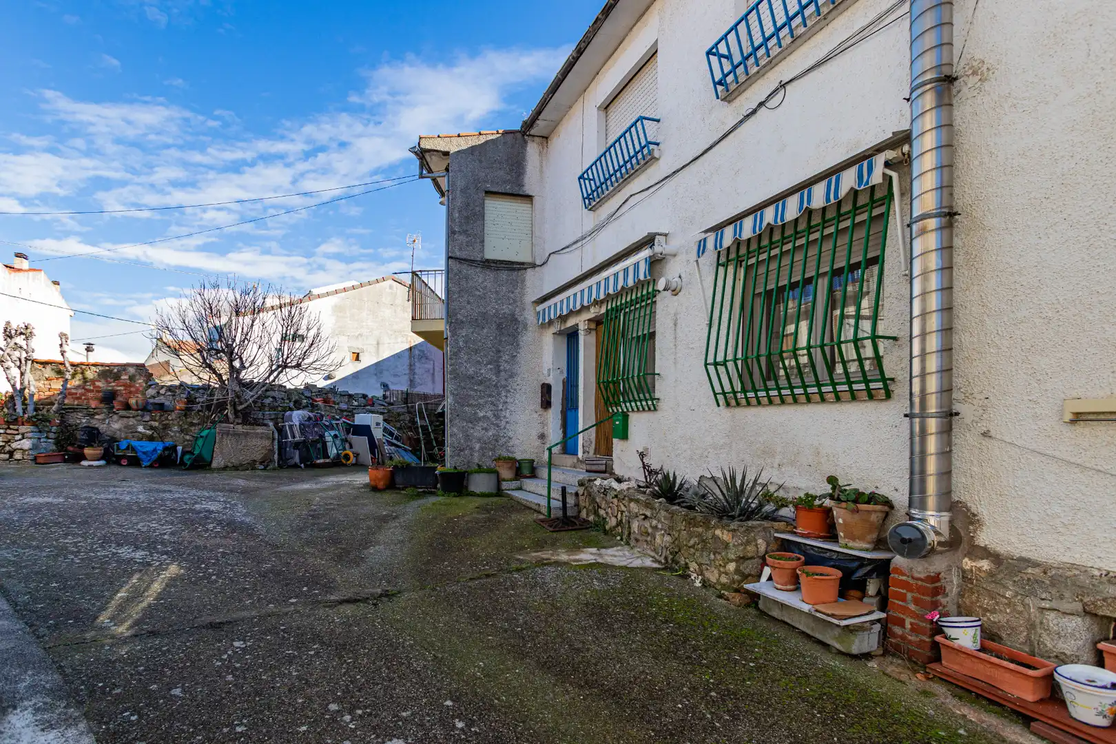 Vista exterior de Casa o xalet en venda en Moralzarzal amb Calefacció, Parquet i Moblat