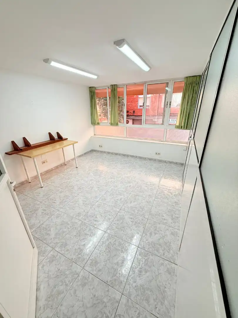 Habitación de Oficina en venta en Málaga