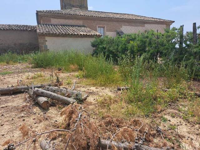 Terreno residencial en Venta en Calle la Iglesia, 4 en Casbas de Huesca