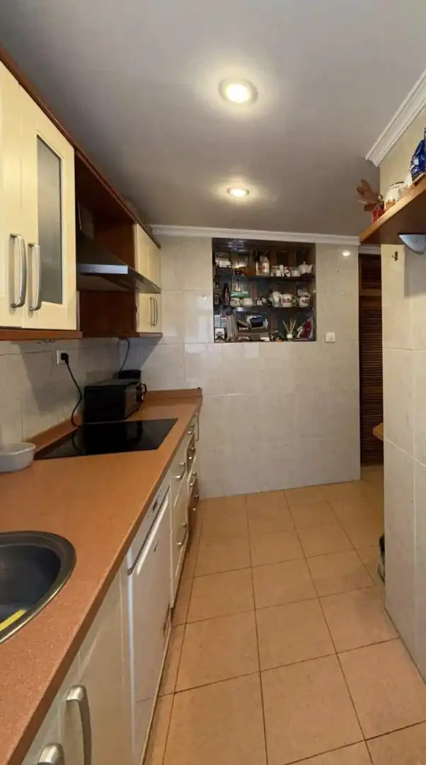 Cocina de Piso en venta en Cádiz con Aire acondicionado