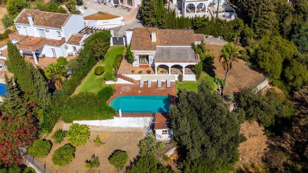 Garden of House or chalet for sale in Marbella  with Heating and Community pool