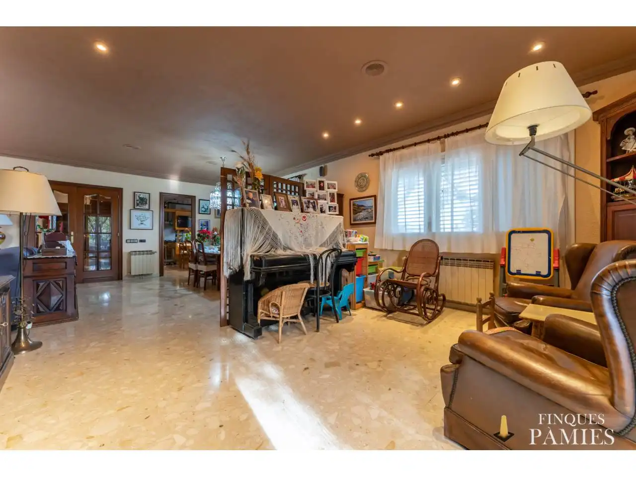 Sala de estar de Casa o chalet en venta en Reus con Calefacción, Jardín privado y Terraza