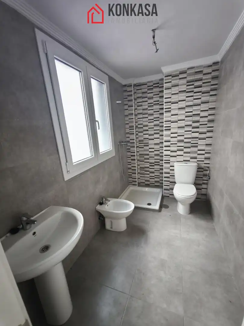 Bathroom of Duplexes for sale in Espera  with Storage room