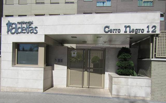 Garaje en Venta en CERRO NEGRO en Adelfas