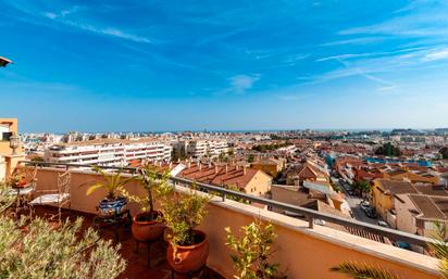 Vista exterior de Apartament en venda en Mijas amb Terrassa i Internet