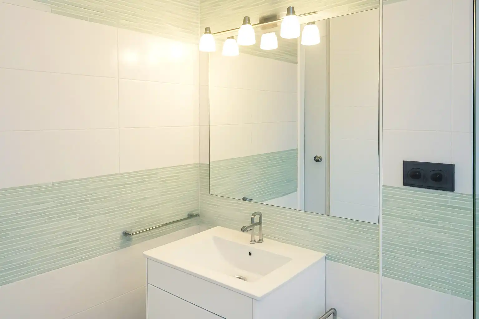 Apartamento con piscina en alquiler en Avinguda del Papa Luna 12, imagen 15