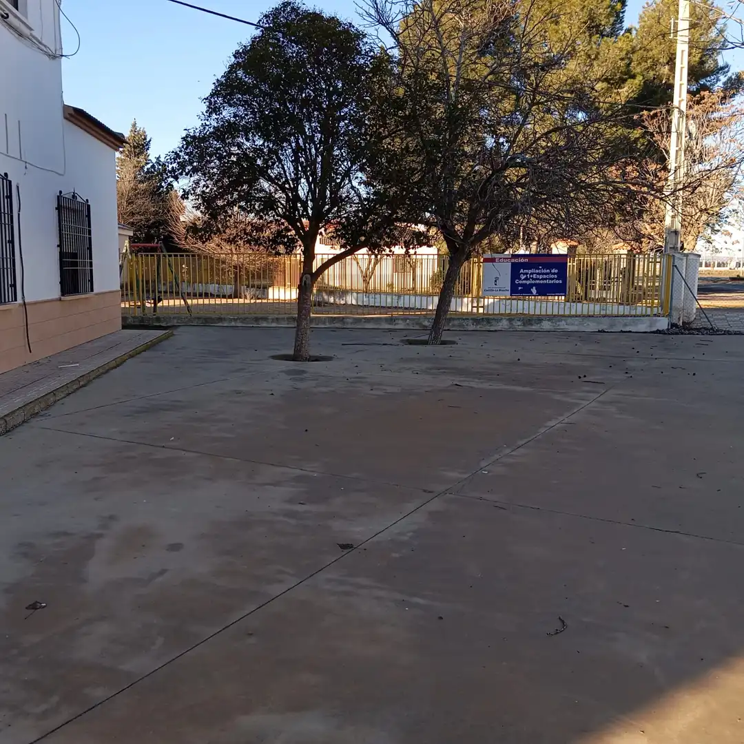 Parking of Houses for sale in La Herrera