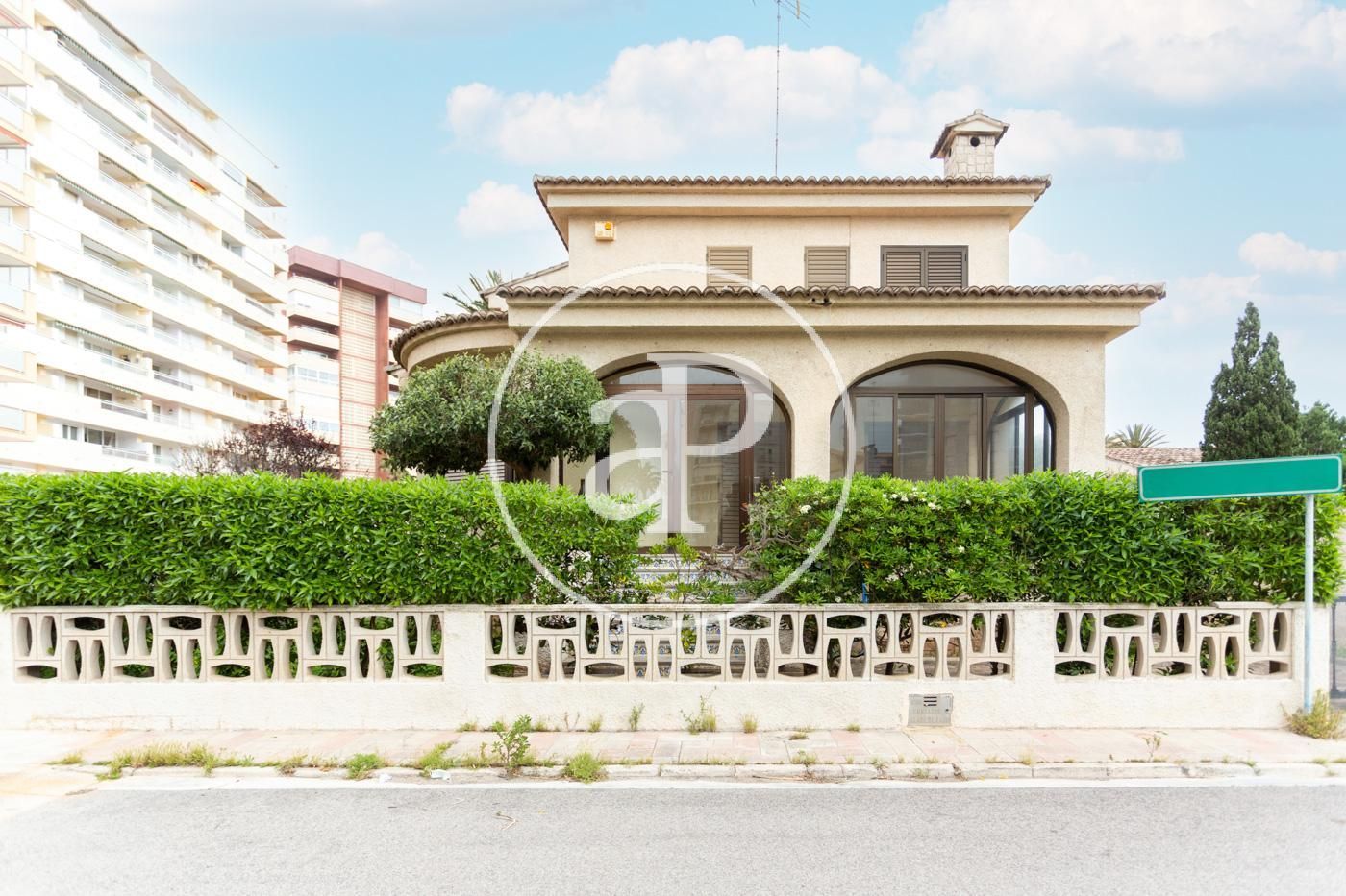 Vista exterior de Casa o xalet en venda en Sueca amb Aire condicionat, Calefacció i Jardí privat