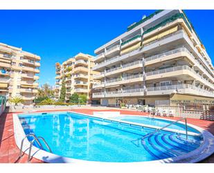 Piscina de Apartament de lloguer en Salou amb Aire condicionat, Jardí privat i Terrassa