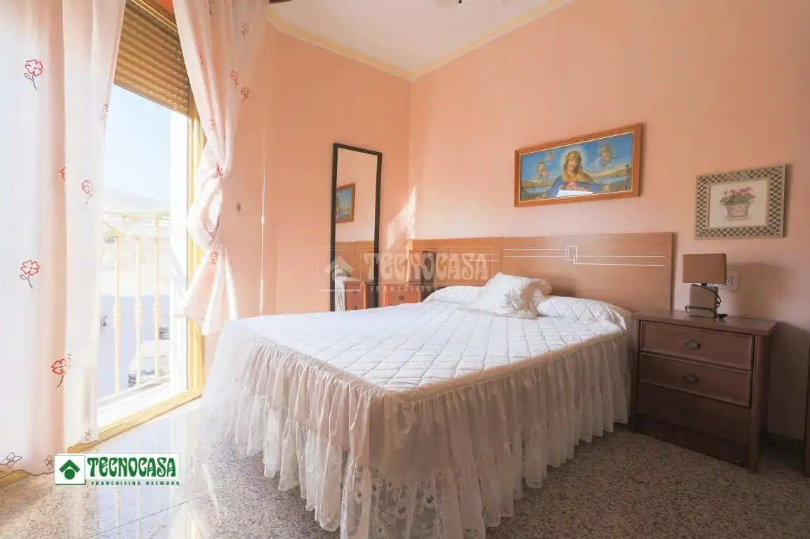 Habitación de Piso en venta en Adra con Aire acondicionado, Calefacción y Terraza
