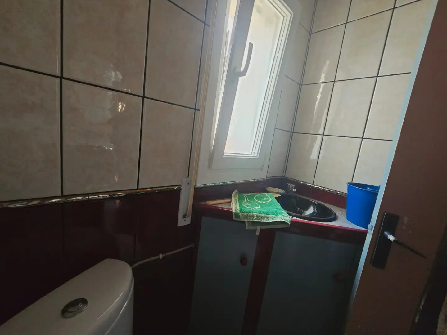 Bany de Casa o xalet en venda en Mont-roig del Camp amb Jardí privat, Traster i Piscina
