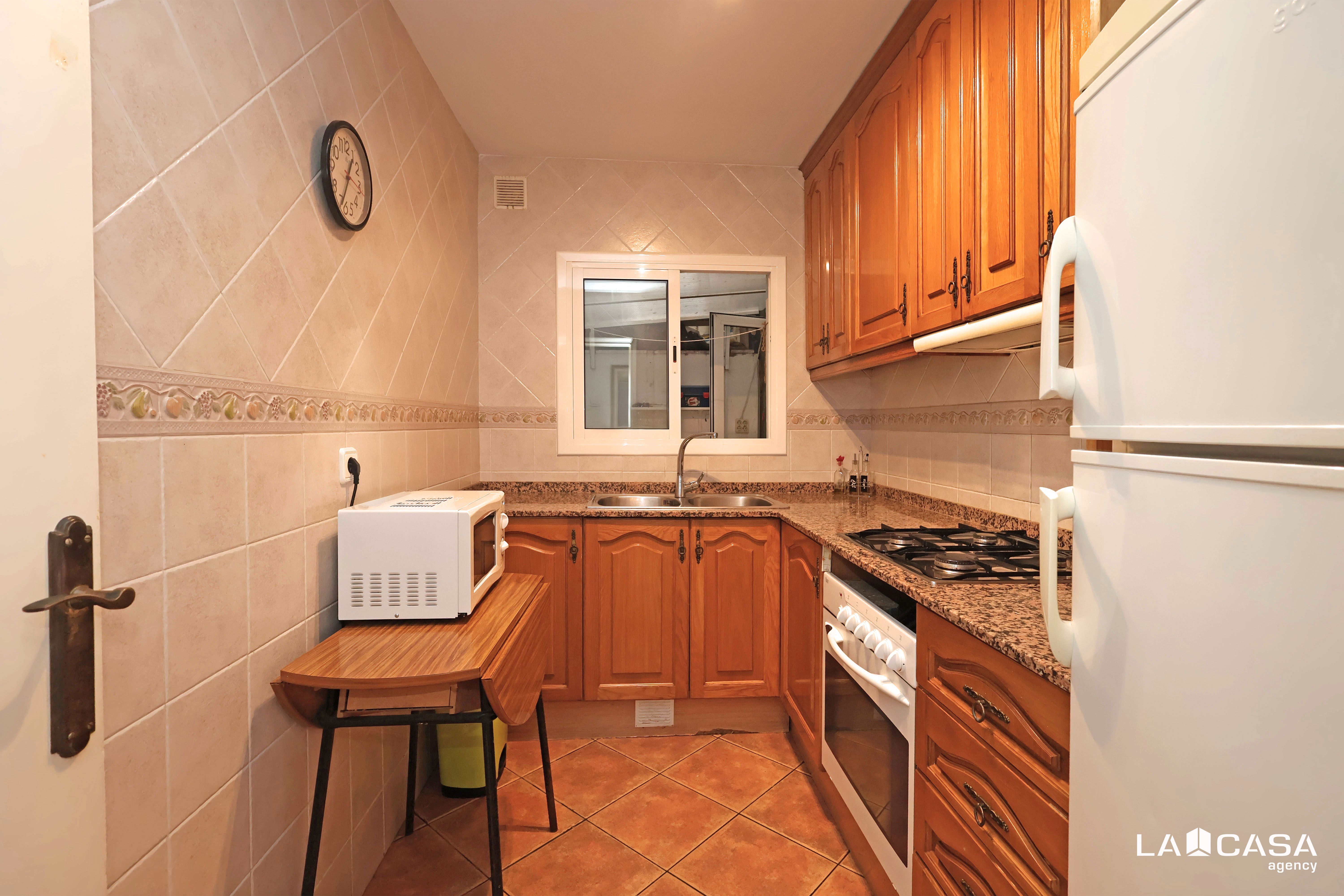 Cocina de Piso en venta en Esplugues de Llobregat con Calefacción y Balcón