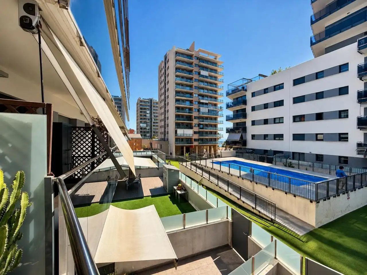 Terrasse von Wohnung zum Verkauf in Badalona mit Klimaanlage, Heizung und Terrasse