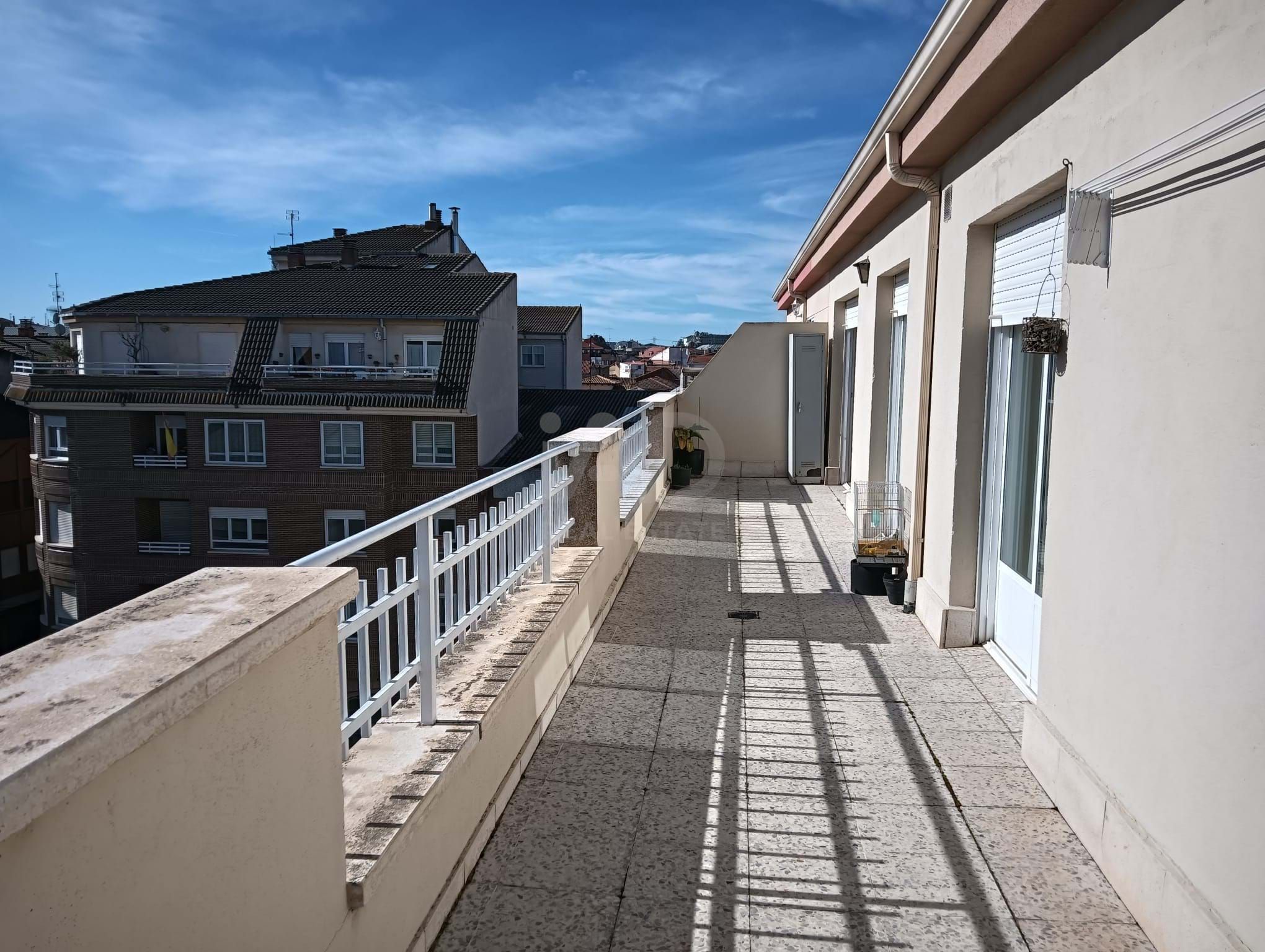 Terrassa de Àtic en venda en La Bañeza  amb Terrassa