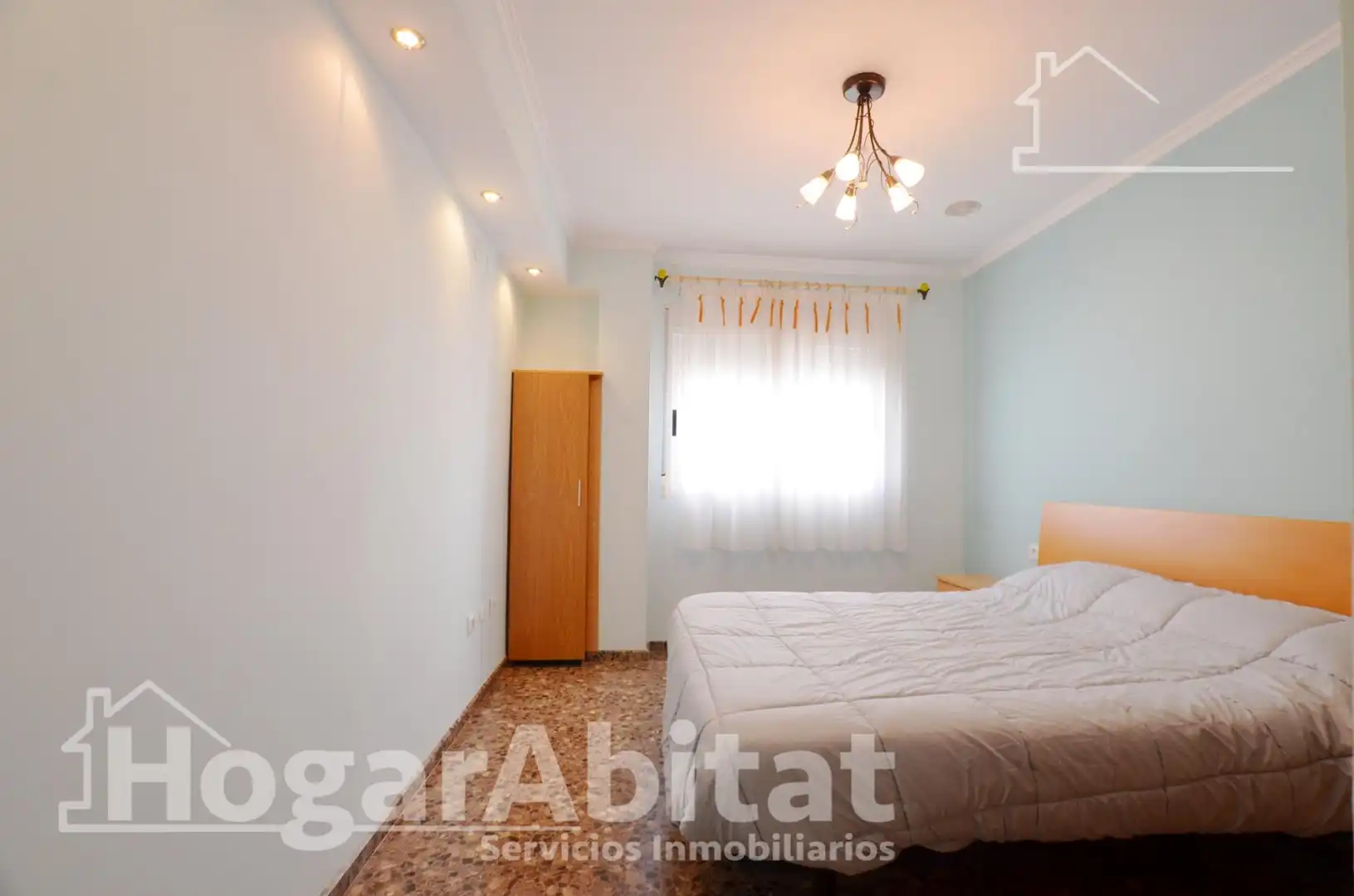 Habitación de Piso en venta en Tavernes de la Valldigna con Aire acondicionado, Calefacción y Trastero