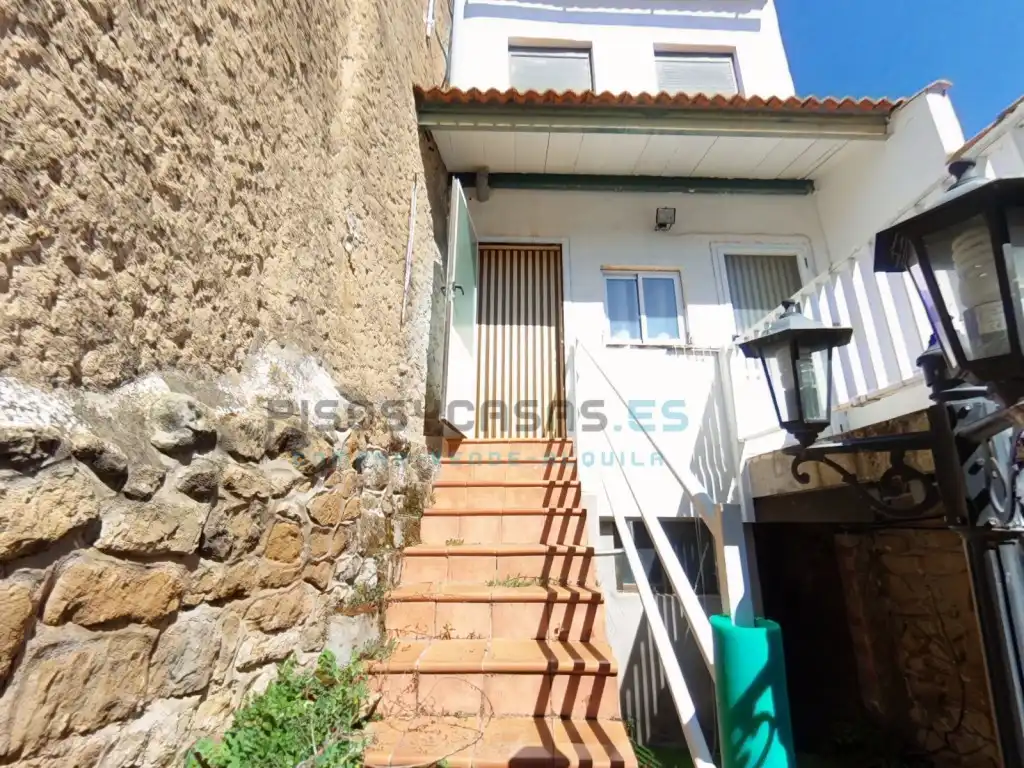 Vista exterior de Casa o chalet en venta en Sádaba con Terraza y Amueblado