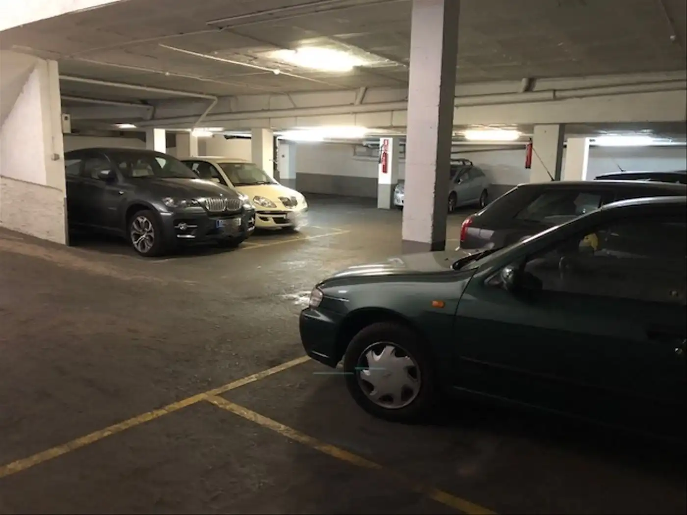 Parkplatz von Garage zur Miete in Barcelona