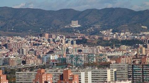 Foto 4 von Gebäude zur Miete in Centre, Santa Coloma de Gramenet