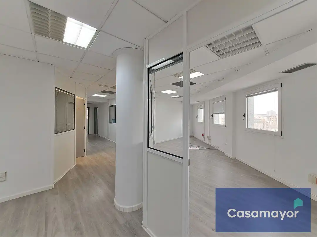 Büro mit Aufzug zur Miete in Avenida de la Estación 24, imagen 4