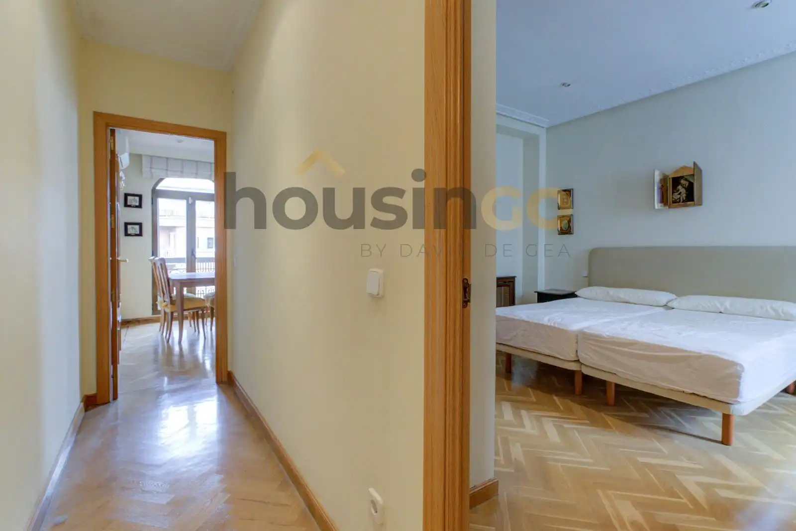 Bedroom of Flat for rent in Madrid  with Air Conditioner, Heating and Parquet flooring