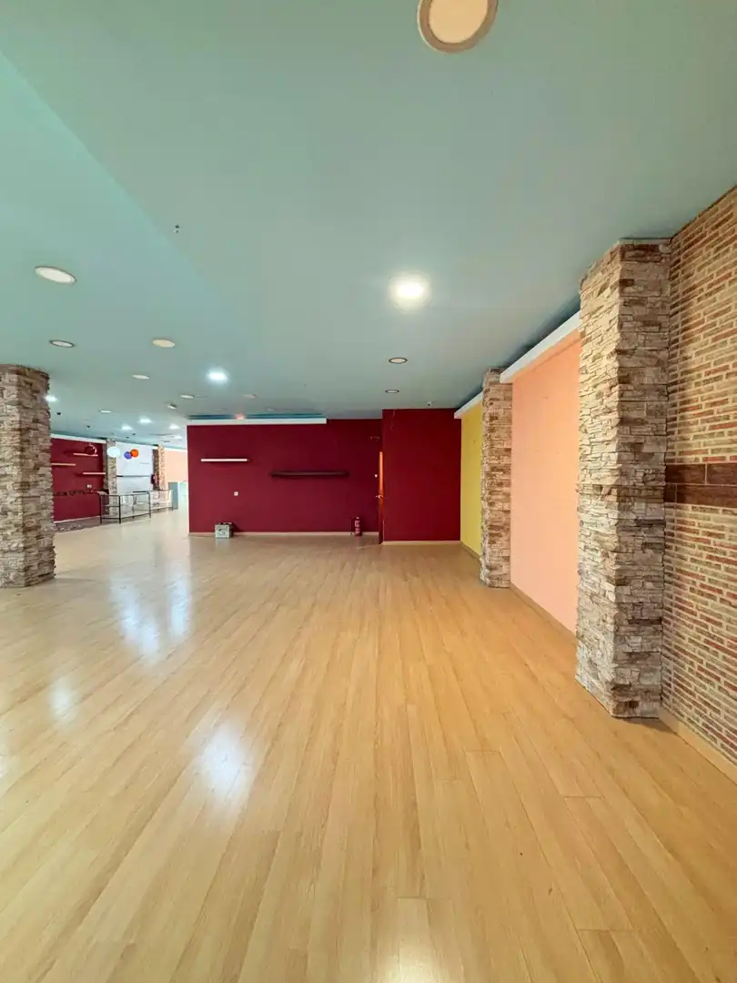Local commercial à vendre à Valdepeñas, imagen 5