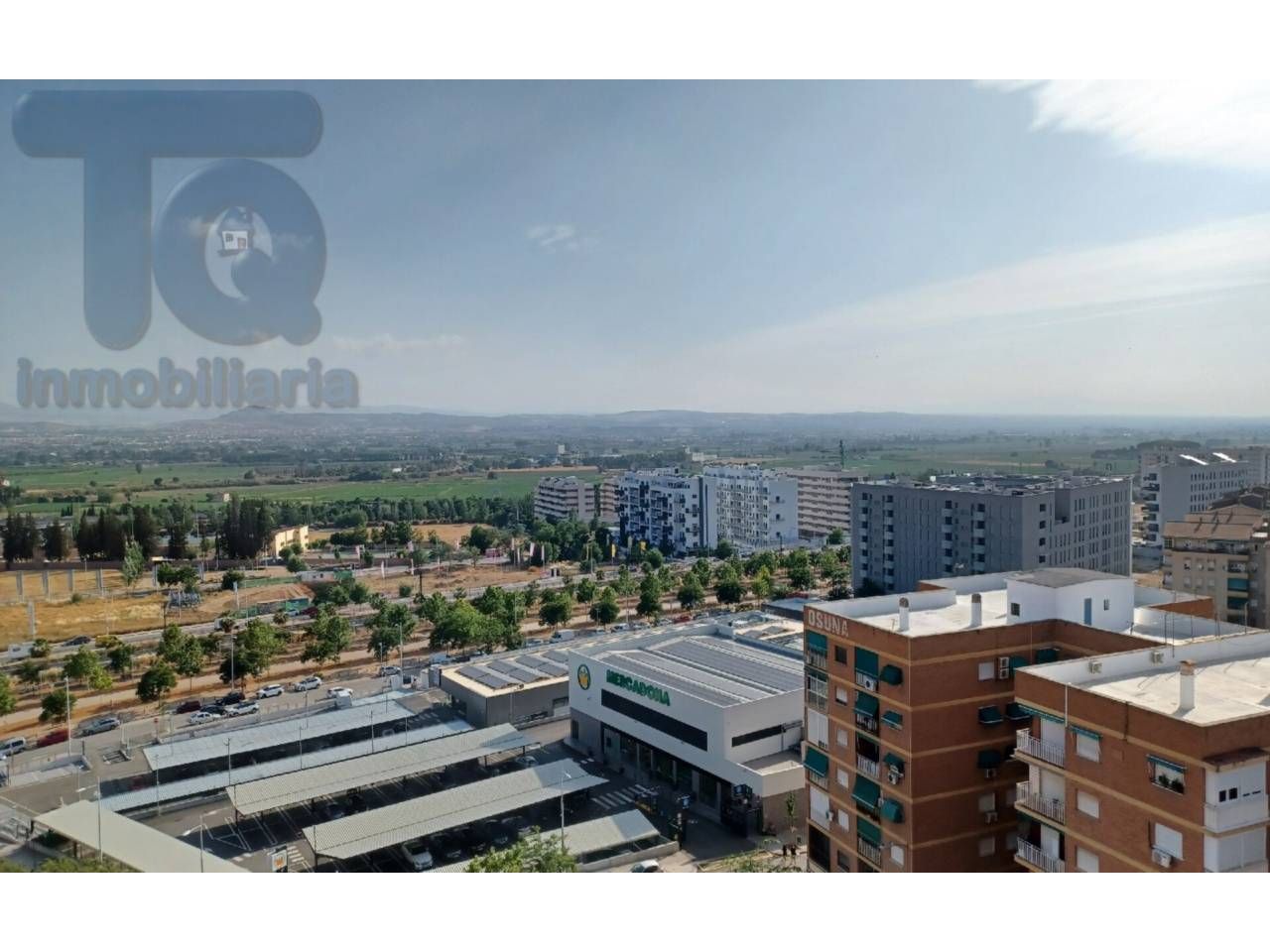 Vista exterior de Àtic en venda en  Granada Capital amb Aire condicionat, Terrassa i Moblat