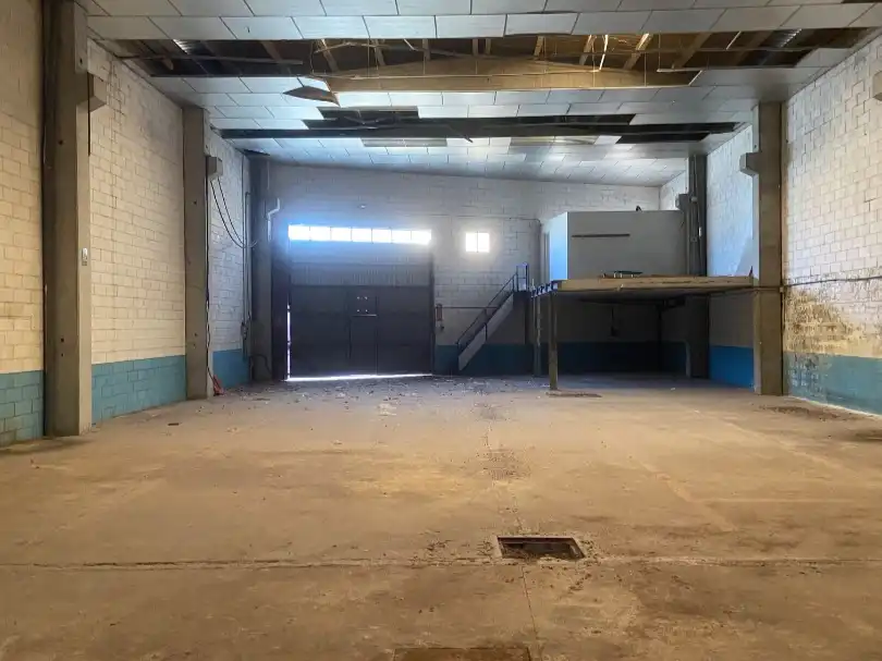 Industriegebäude zur Miete in Calle de Tivissa, 6 6(a) , 6 y 4, imagen 4